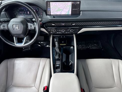 Certified 2023 Honda Accord Touring image 13