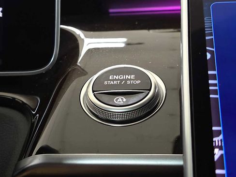 Certified 2025 Mercedes-Benz S 580 S 580 image 34