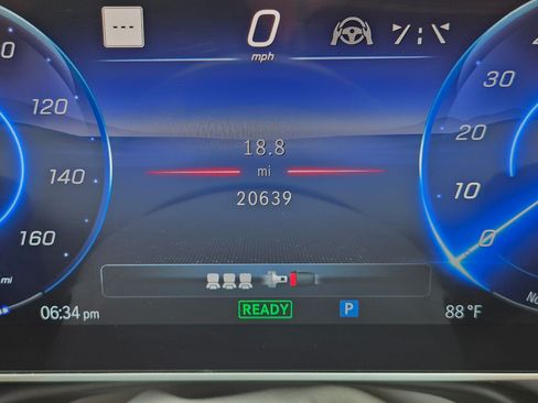 Certified 2023 Mercedes-Benz EQE 350+ 4MATIC SUV w/ Exclusive Trim Package image 18