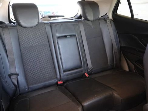 Used 2020 Buick Encore Preferred image 11