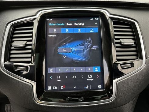 Certified 2024 Volvo XC90 B6 Ultimate image 19