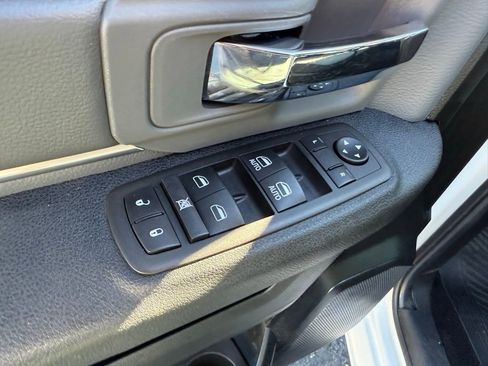 Used 2024 RAM 1500 Classic SLT image 19