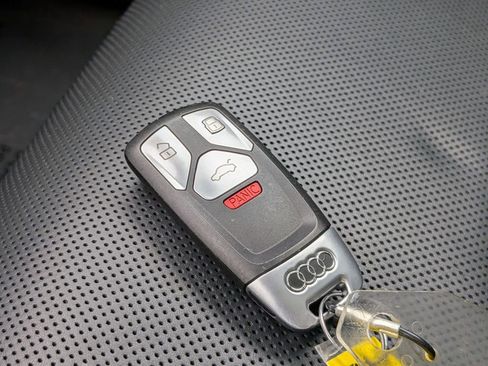 Used 2019 Audi Q7 3.0T Prestige w/ Prestige Package image 31