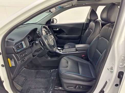 Used 2019 Kia Niro EX Premium image 16
