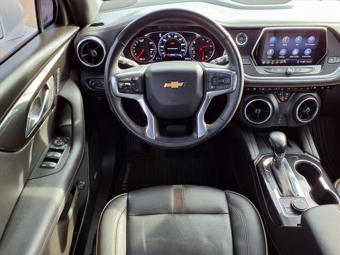 Used 2020 Chevrolet Blazer Premier w/ Driver Confidence II Package image 12