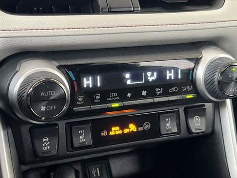 Certified 2024 Toyota RAV4 XLE w/ Convenience Package image 22