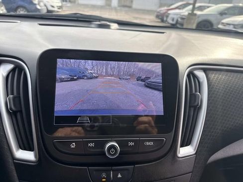 Used 2023 Chevrolet Malibu LT image 27