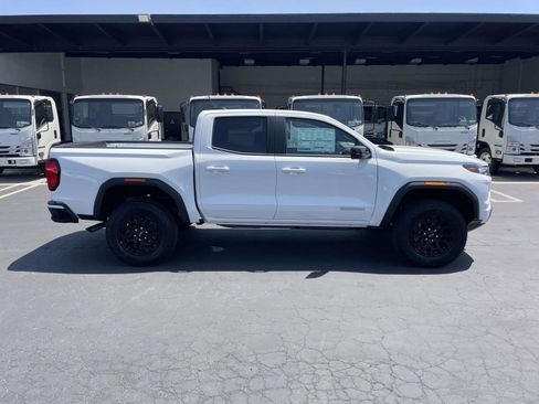 New 2026 GMC Canyon Elevation w/ Convenience Package RWD image 4