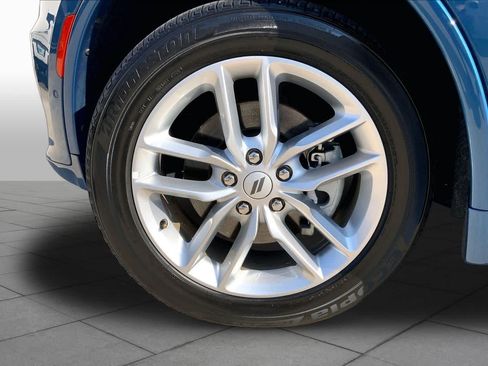 Used 2025 Dodge Durango GT AWD/4WD image 11
