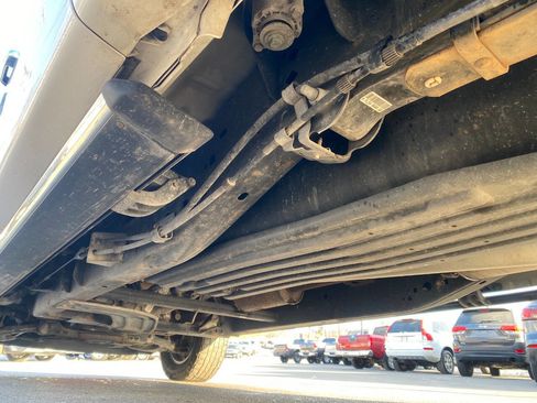 Used 2015 Ford F150 Lariat w/ Equipment Group 502A Luxury image 44