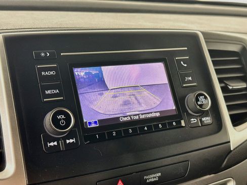 Used 2019 Honda Passport Sport image 14