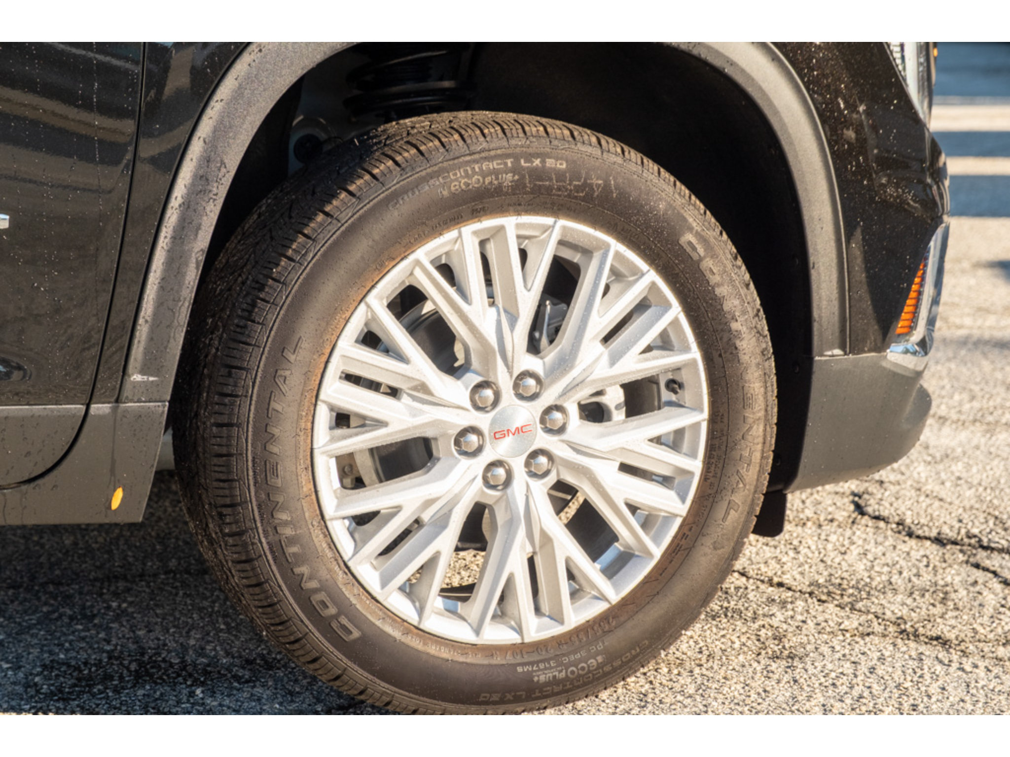 New 2027 GMC Acadia Elevation w/ Elevation Premium Package FWD image 10