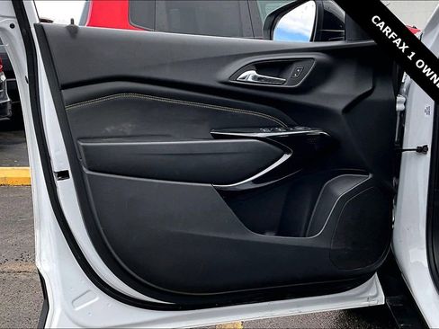 Used 2025 Chevrolet Trax ACTIV image 19