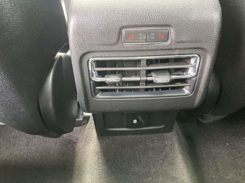 Used 2020 Lincoln Corsair FWD w/ Premium Package image 19