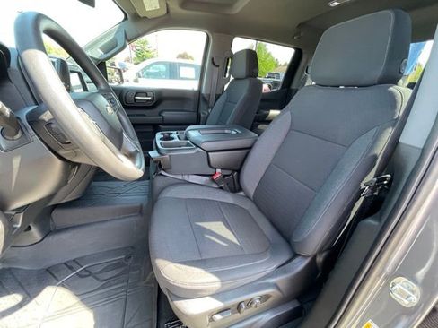 Used 2022 Chevrolet Silverado 1500 Custom w/ Safety Confidence Package RWD image 11
