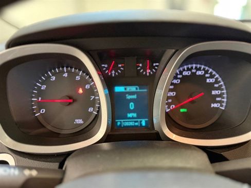 Used 2015 Chevrolet Equinox LT image 13