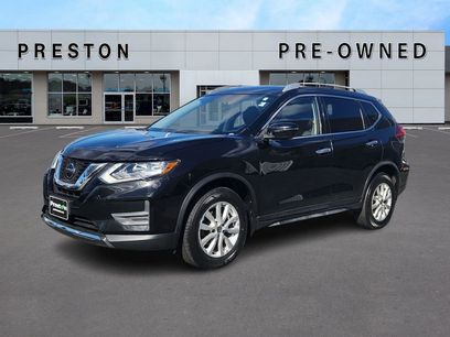 Used 2018 Nissan Rogue SV