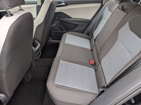 Used 2025 Volkswagen Taos S image 27