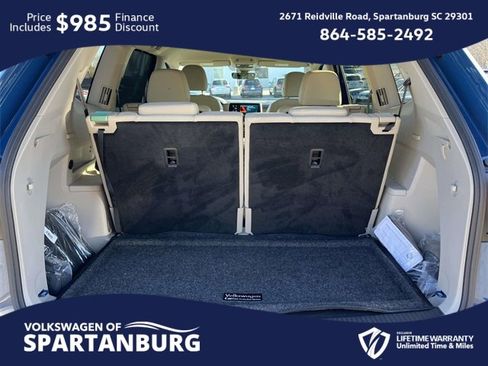 Used 2025 Volkswagen Atlas SE image 10