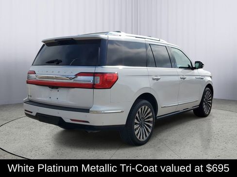 Used 2019 Lincoln Navigator Reserve w/ Cargo Package AWD/4WD image 3