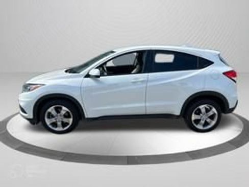 Used 2022 Honda HR-V LX image 9
