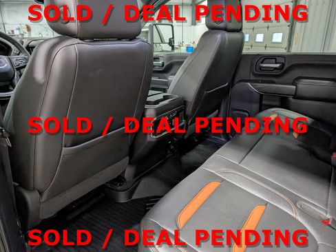 Used 2020 GMC Sierra 2500 AT4 w/ AT4 Premium Package AWD/4WD image 20