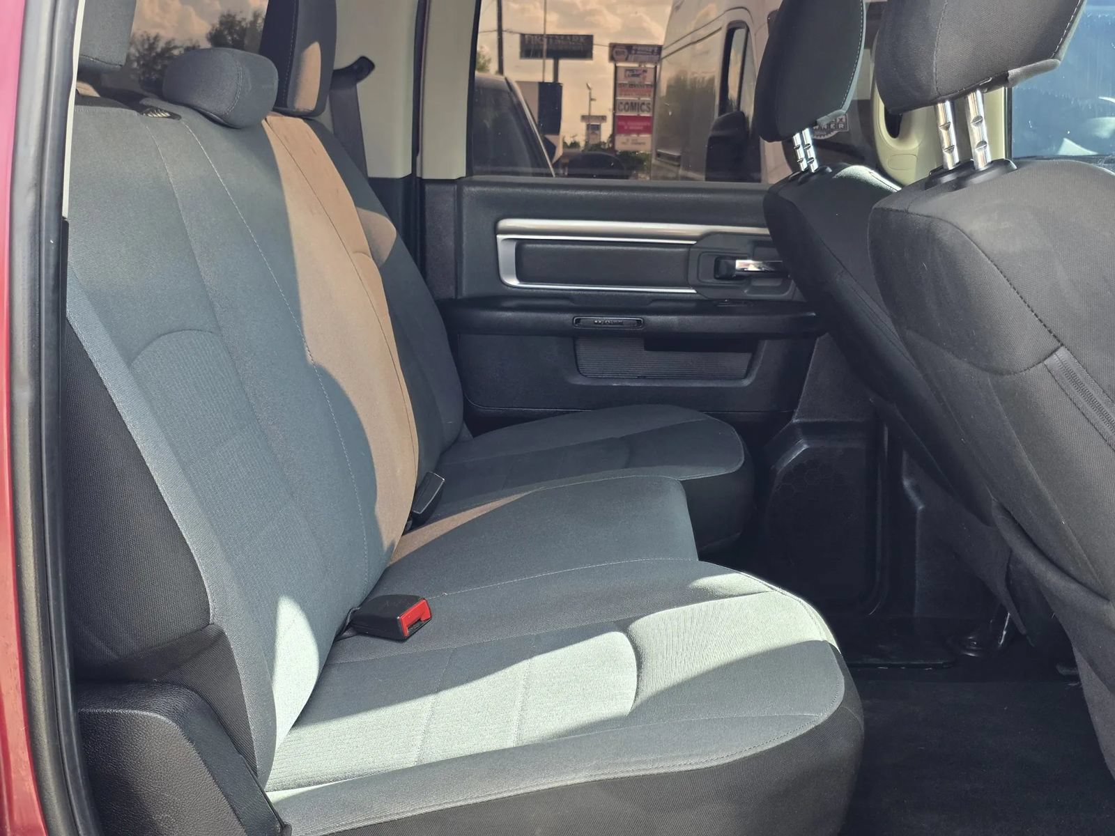 Used 2021 RAM 1500 Classic SLT RWD image 20