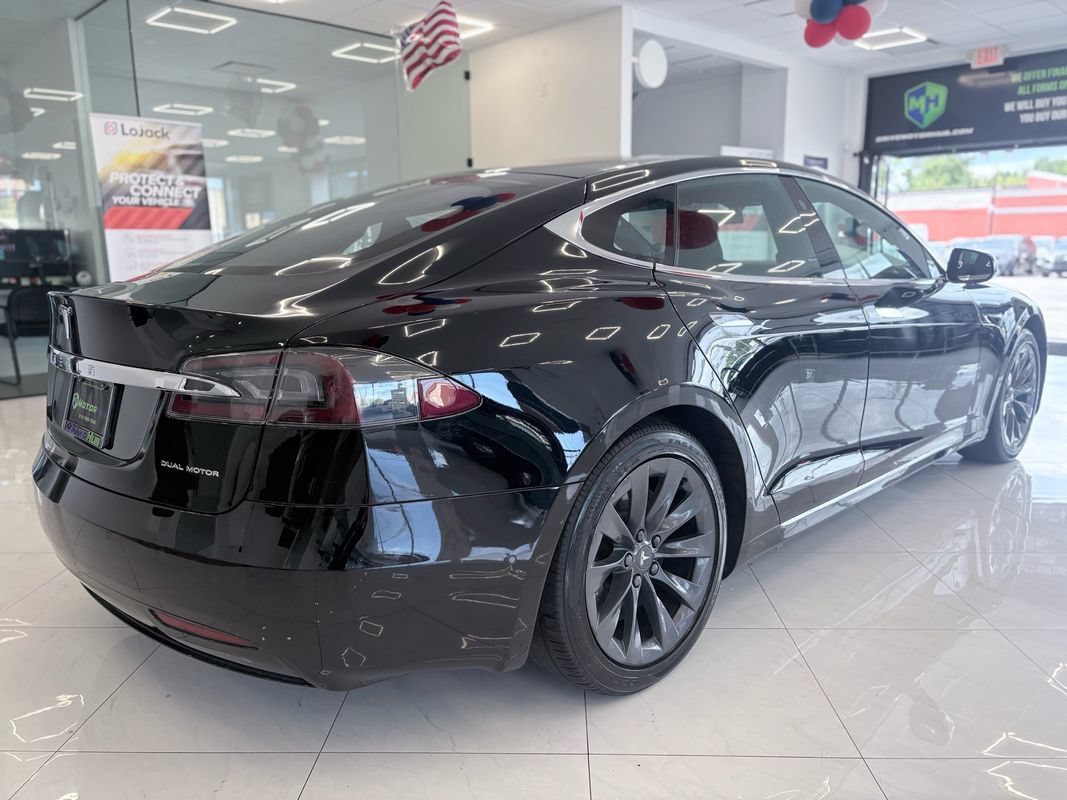 Used 2019 Tesla Model S 100D AWD/4WD image 12