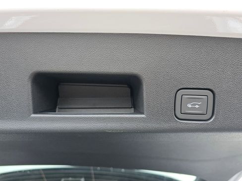 New 2026 GMC Acadia Elevation w/ Black Edition AWD/4WD image 31