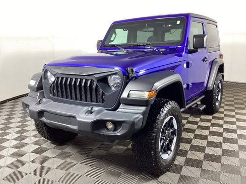 Used 2019 Jeep Wrangler Sport AWD/4WD image 5