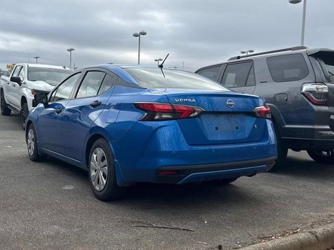 Used 2023 Nissan Versa S w/ Trunk Package image 6