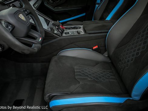 Used 2024 Lamborghini Urus Performante image 25