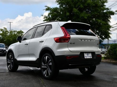 New 2025 Volvo XC40 B5 Plus w/ Protection Package Premier image 5