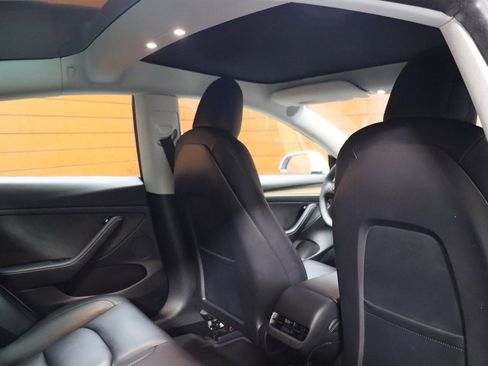 Used 2023 Tesla Model 3 Standard Range RWD image 59