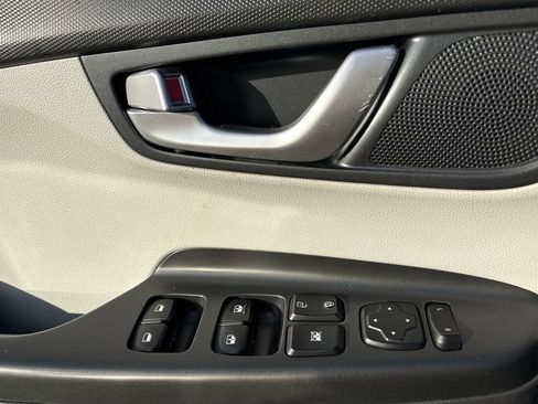 Certified 2023 Hyundai Kona SEL w/ Convenience Package image 12