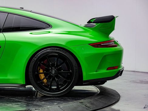 Used 2018 Porsche 911 GT3 RWD image 10