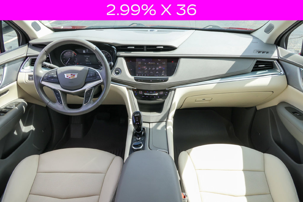 Used 2021 Cadillac XT5 Premium Luxury w/ LPO, Floor Liner Package AWD/4WD image 8