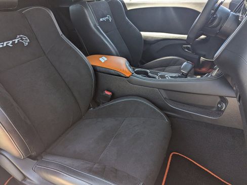 Used 2023 Dodge Challenger SRT Hellcat RWD image 11