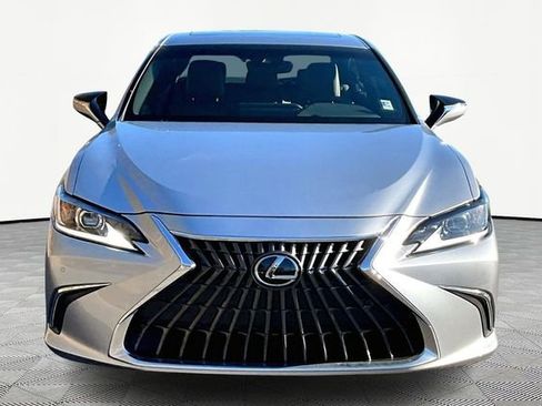 Used 2024 Lexus ES 350 w/ Premium Package image 2
