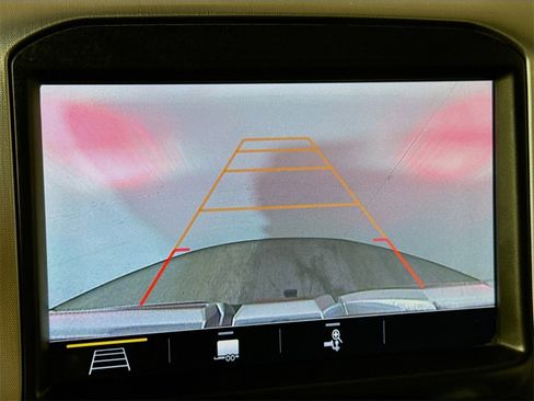 Used 2019 GMC Sierra 1500 SLT image 12