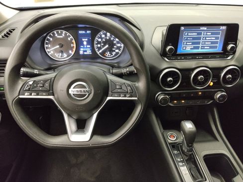 Used 2021 Nissan Sentra S FWD image 22