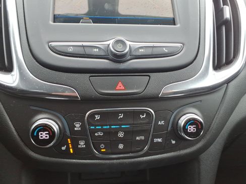 Certified 2019 Chevrolet Equinox LT AWD/4WD image 15