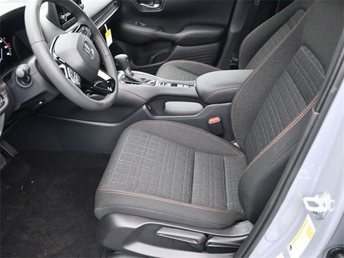 Certified 2025 Honda HR-V Sport image 9