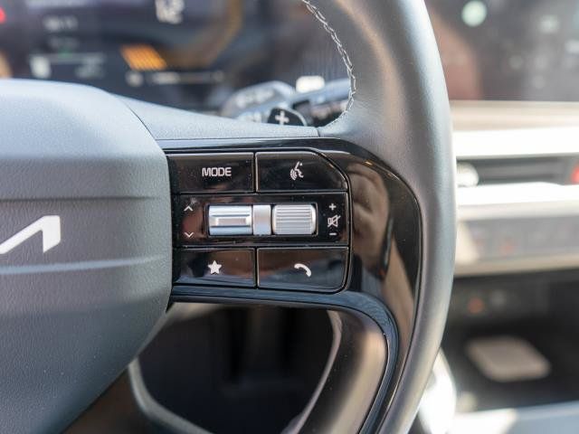Certified 2026 Kia Sorento EX AWD/4WD image 18