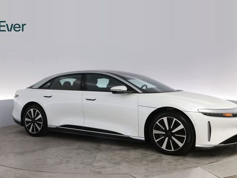 Used 2023 Lucid Air Touring image 14