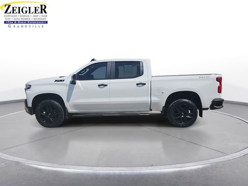 Used 2021 Chevrolet Silverado 1500 LT Trail Boss AWD/4WD image 8