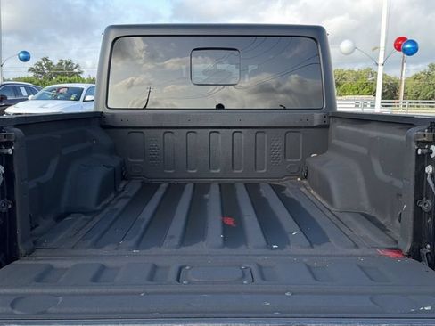 Used 2022 Jeep Gladiator Overland w/ Popular Equipment Package AWD/4WD image 28