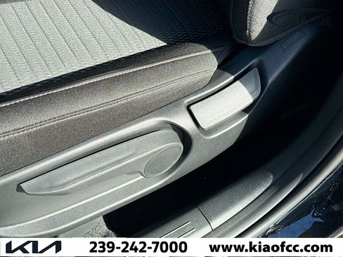 New 2026 Kia Sorento LX image 24