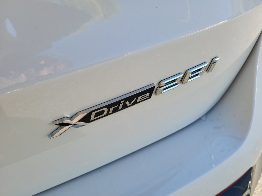 Used 2026 BMW X1 xDrive28i w/ Convenience Package AWD/4WD image 13