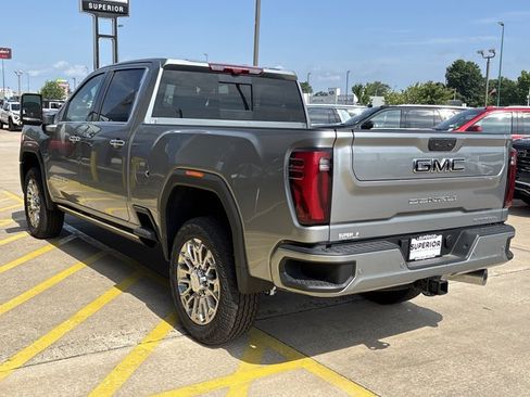 New 2026 GMC Sierra 2500 Denali w/ Denali Reserve Package AWD/4WD image 33